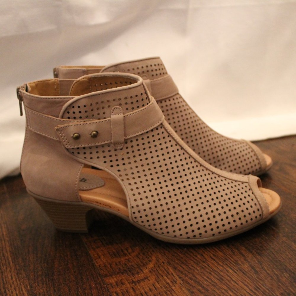 “Seren” Suede Boots by Earth